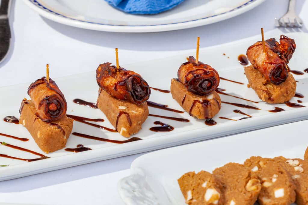 Food,For,Special,Day,,Bacon,Stuffed,With,Date,Palm,Honey